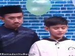 king-faaz-lantunkan-ayat-suci-al-quran.jpg