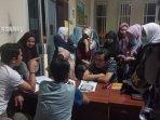 korban-arisan-online-melapor-polresta-palembang.jpg