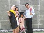 lesi-herleni-wisuda.jpg
