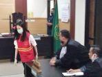 majelis-hakim-tangerang-memvonis-aurelia1234.jpg