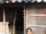 mbah-juminem-meski-janda-tua-miskin-nggak-mau-minta-minta.jpg