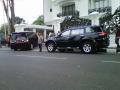 mobil-dinas-masuk-rumah-romi.jpg