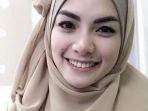 nikita-mirzani-berhijab_20180716_030814.jpg
