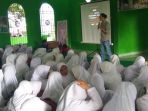 otografer-tribunsumsel-fadjri-saat-mengisi-materi-di-sma-negeri-22_20170609_094918.jpg