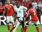 paul-pogba-versus-swiss_20160620_091848.jpg