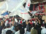 pendukung-prabowo-hatta-demo-kpu-jakarta-1772014.jpg