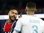 penyerang-psg-neymar-berdebat-dengan-bek-olympique-marseille-alvaro-gonzalez.jpg