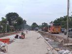 perbaikan-jalan-di-soekarno-hatta-minggu-3172022.jpg