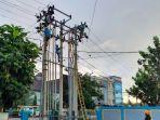 petugas-pln-ulp-muara-enim.jpg
