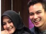 pipik-dian-irawati-duduk-bersanding-akrab-dengan-aktor-muda-baim-wong.jpg