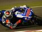 qatar-pebalap-movistar-yamaha-asal-spanyol-jorge-lorenzo.jpg