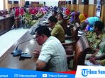 ratusan-tenaga-kerja-sukarela-tks-di-bawah-lingkup-dinas-kesehatan_20180130_132119.jpg