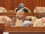 renny-astuti-dpr.jpg
