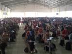 ribuan-peserta-pendamping-desa-mengikuti-tes-tertulis-di-aula-hotel-de-premium_20151030_220823.jpg