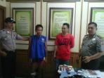 rizki-hidayat-ketika-diamankan-di-polsek-ib-ii-palembang_20160119_215721.jpg