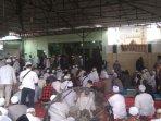 rumah-ustad-taufik-hasnuri-ramai-pelayat.jpg