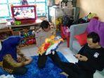 saat-hendak-buang-air-besar-warga-pagaralam-temukan-bayi-baru-lahir-dibuang-pakai-kantong-kresek.jpg