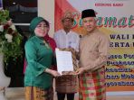 sekda-palembang-harobin-mastofa-pelayanan-kesehatan-masyarakat-pra-sejahtera-prioritas-utama_20180512_161432.jpg
