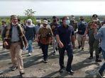 sidang-lapangan-memeriksa-lokasi-masjid-sriwijaya-jumat-8102021.jpg
