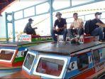 speedboat-bersandar-di-pelabuhan-sungai-16-ilir-tanpa-ada-satupun-penumpang-kamis-652021.jpg