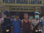 tersangka-iin-saputra-dan-widodo-diamankan-di-polsek-muara-lakitan.jpg