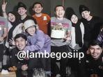 thariq-fuji-akur-saat-hadiri-ulang-tahun-anang.jpg
