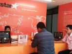 vita-dan-kiki-pelanggan-jetstar-yang-akan-membeli-tiket-tujuan-ke_20160915_182906.jpg