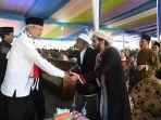 wagub-sumsel-hadiri-wisuda-santri.jpg