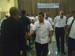 wakil-bupati-oku-drs-johan-anuar-pada-kesempatan-kegiatan-pembekalan_20160323_110138.jpg