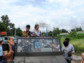 Foto Marisa Diarak di Kampung Halaman - maris3.jpg