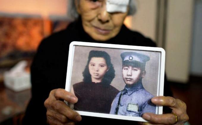 77 Tahun Menunggu, Wanita Ini Bertemu Suaminya dalam Plakat Prajurit Gugur - woman-war-story.jpg