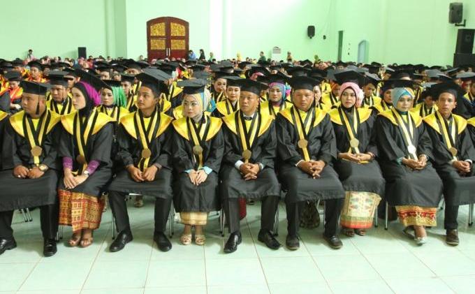 Berita Foto: Wisuda Universitas Palembang - IMG_20140823_160120.jpg