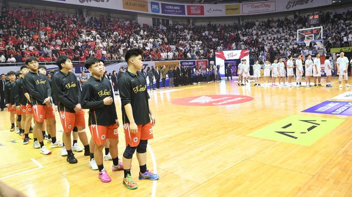 Sinlui Kawinkan Gelar Juara Putra-Putri di DBL Surabaya 2025, SCS Jadi Kuda Hitam yang Berbahaya