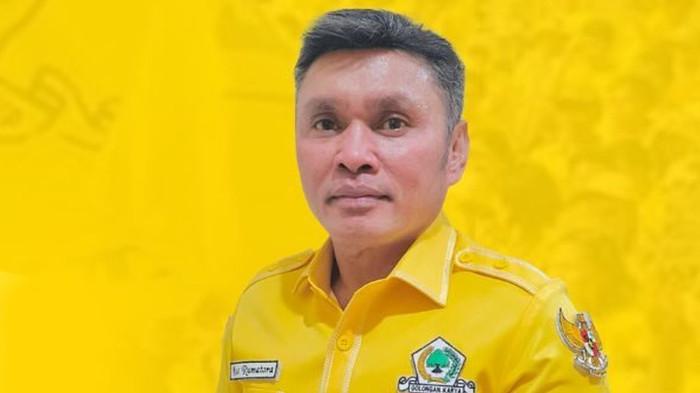 REKAM JEJAK - Rekam jejak Ketua Golkar Maluku Tenggara, Nus Kei, yang tewas ditikam di Bandara Karel Sadsuitubun.