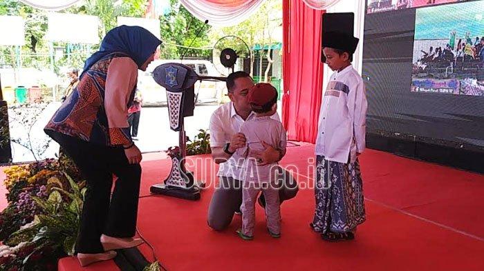 313 Anak Ikuti Khitanan Massal Peringati Hari Ibu di Kota Surabaya