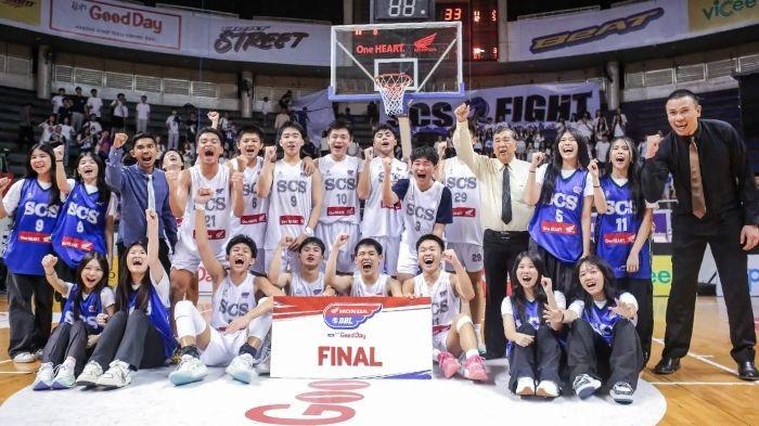 SMA Surabaya Cambridge School Tembus Final DBL Surabaya, Justin Cleine Jadi Bintang