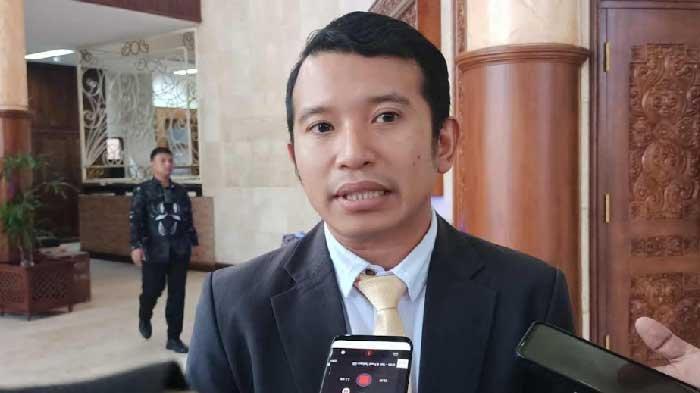 Ketua Komisi A DPRD Jatim Adam Rusydi Turut Kecam Putusan Hakim yang Kasih Vonis Bebas Ronald Tannur
