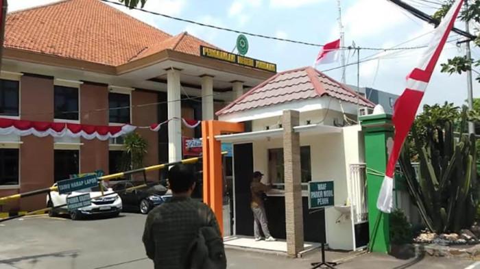 Eks Ketua PN Jombang Digugat Karena Membangun Di Tanah Milik Dokter, Sempat 3 Kali Mangkir Sidang