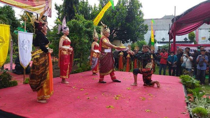 Prosesi Manusuk Sima Di Candi Lor Nganjuk, Tandai Peringatan Hari Jadi Nganjuk Ke 1.086