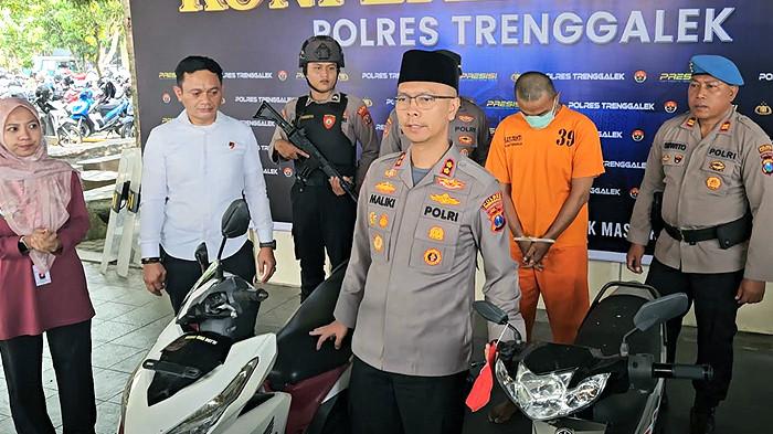 Pecatan Polisi Rampas Motor dan Hape Pelajar SMK di Trenggalek, Kendaraan Korban Dibawa ke Jakarta