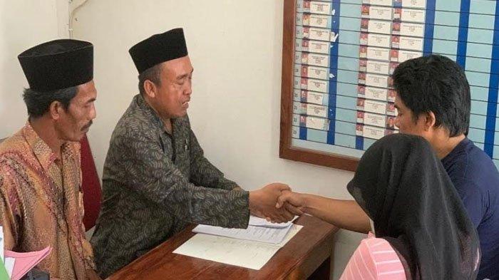 Napi Lapas Lamongan Menangis Karena Tak Bisa Menikahkan Putrinya, Tunjuk Petugas KUA Jadi Wali Nikah