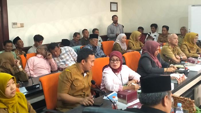 Petani di Kedung Cowek Surabaya Tolak Pembangunan Sekolah Rakyat di Lahan Garapan Mereka