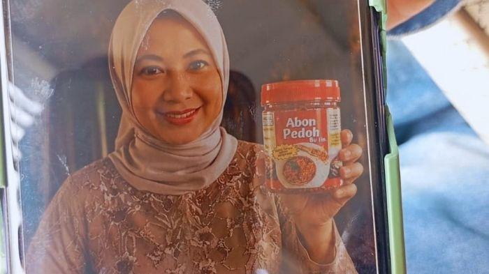 Poster Abon Pedoh Bu Iin, produk UMKM Sidoarjo
