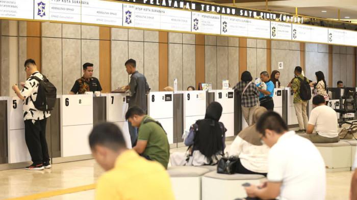 Surabaya pertahankan Predikat SAKIP AA, konsisten di puncak akuntabilitas nasional.