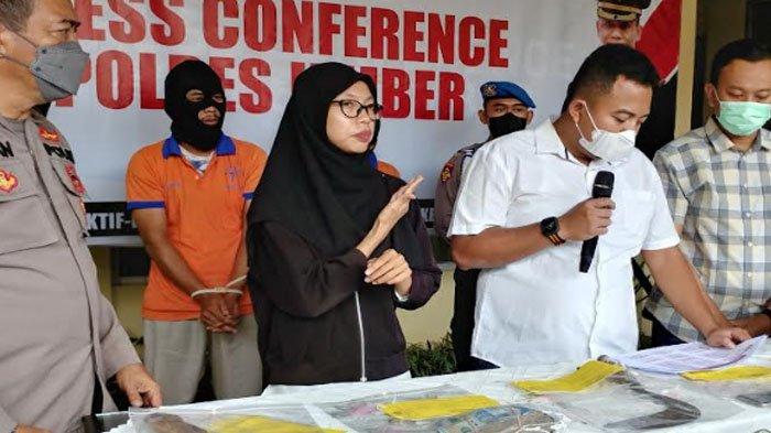 Warga Jember Disabet Golok Saat Kirim Tabung Elpiji, Dua Pelaku Ternyata Teman Sendiri