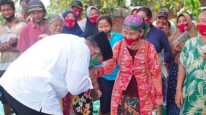 Jelang Coblosan, Cabup Sidoarjo BHS Blusukan ke Kampung - kampung