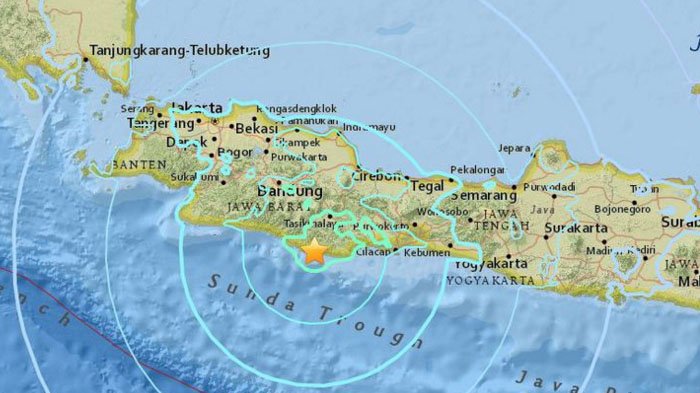 Berita Gempa Bumi Terkini - 2 Orang Tewas Dilaporkan Akibat Gempa 15 Desember 2017