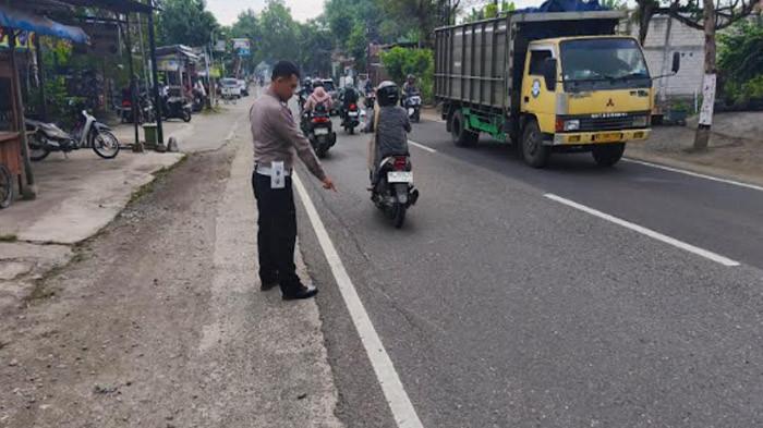 Tabrakan Sesama Motor di Jalan Ponorogo-Wonogiri, Kades Meninggal Dengan Trauma Berat di Kepala