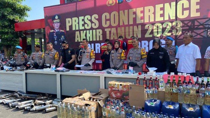 Waspada Cara Kuras Uang ATM Ini, Bermodal Lidi 3 Warga Bandung Kerjai Wanita Ponorogo Rp 100 Juta