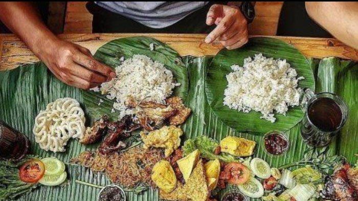 Makanan Gratis Dari Dinsos Pamekasan Sering Basi, Penerima Terpaksa Berikan ke Ayam Peliharaan